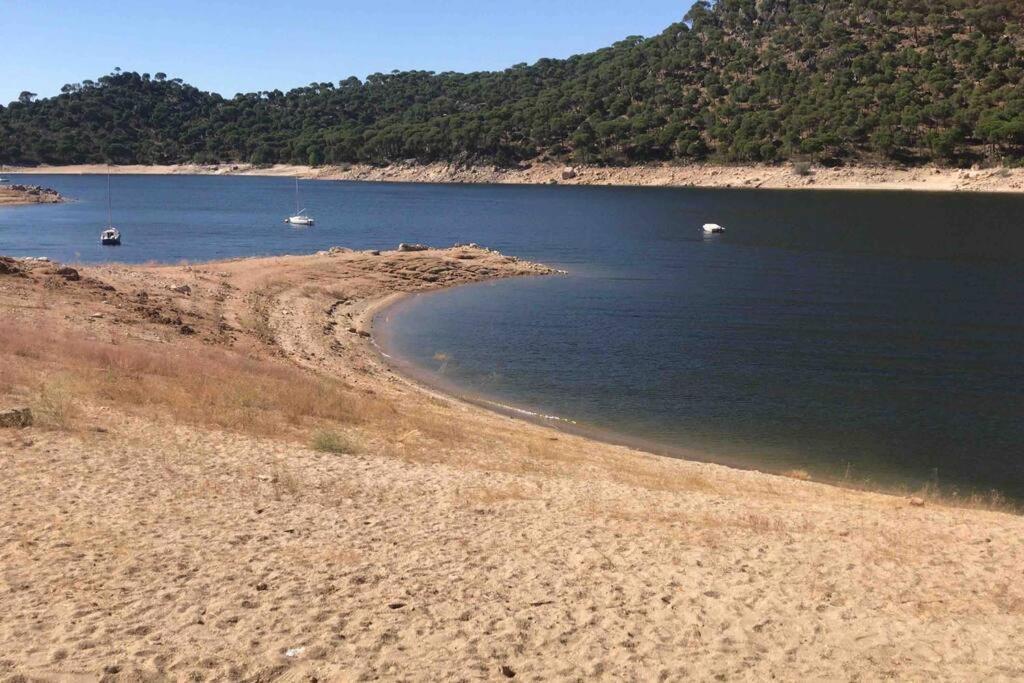 Precioso Piso En La Playa De Madrid A 45 Min Del Centro De La Ciudad Apartman San Martín de Valdeiglesias Kültér fotó